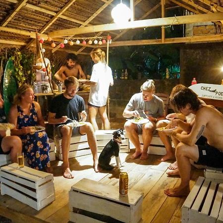 Chez Podi Surf Stay Mirissa Eksteriør bilde